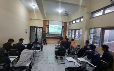 KOLABORASI PUBLIK DAN KAMPUS: PERKENALKAN TEKNOLOGI NANO COATING UNTUK MENCEGAH KOROSI PADA KENDARAAN KE MAHASISWA PENDIDIKAN TEKNIK OTOMOTIF FT UM