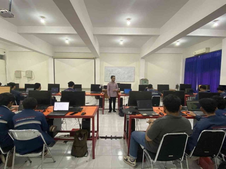 Keterlibatan Publik dalam Pembelajaran CAM dengan Mastercam, Universitas Negeri Malang Menghadirkan Inovasi untuk SDG 3 dan 17