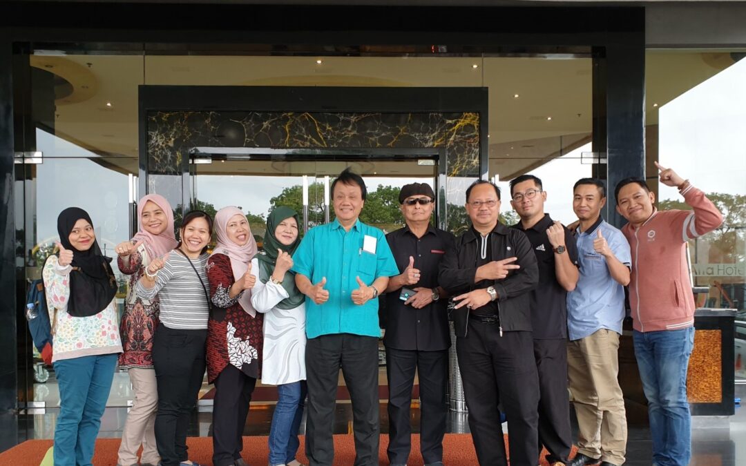 Kolaborasi Internasional UM dan UTHM Kembangkan Smart System M-Report untuk Mendukung Efisiensi Kerja Guru