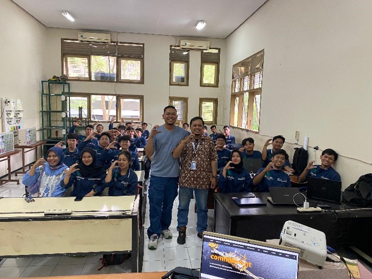 Praktisi Industri Hadir di Kelas Otomasi Pendidikan Teknik Mesin Fakultas Teknik: Yuli Setyawan dari PT. Energi Mega Persada, Tbk. Tekankan Keterkaitan Otomasi dengan Dunia Kerja
