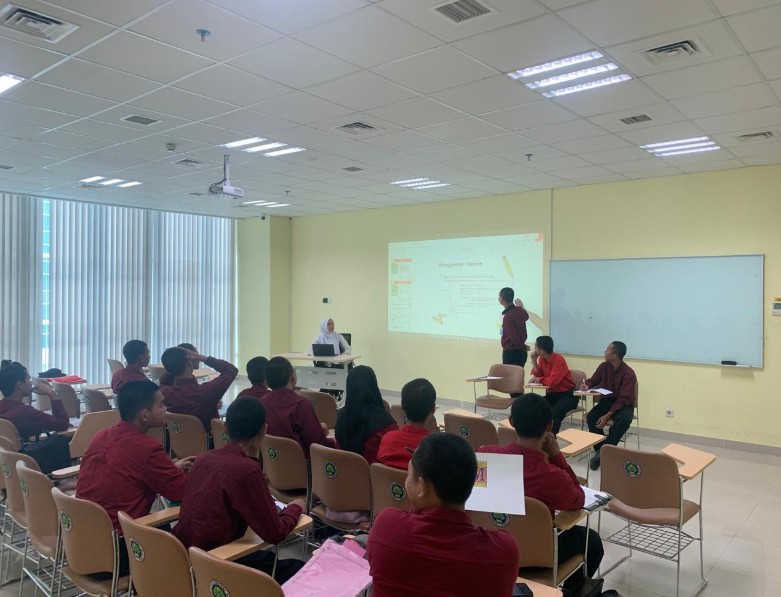 UM Hadirkan Pakar Teknik Fisika! Dr. Nurulita Imansari Kupas Peran Ilmu Fisika dalam Inovasi Industri Otomotif Modern